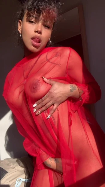 slut latina solo masturbation video leaked