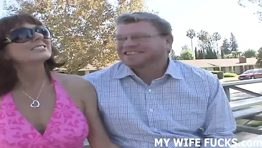 O beni çok zor cum yapacak büyük bir horoz var