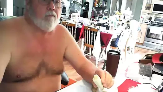 Adım babamın muz masturbasyonu