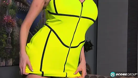 Ince. Yığılmış. Seksi.