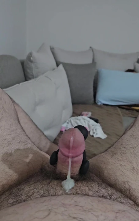 Seks oyuncağıyla boşalma