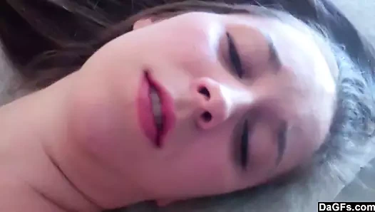 alay ve sürtme onu KEDİ