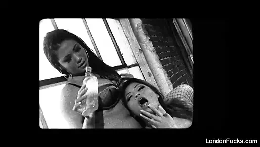 Asya lezbiyen seven ile Londra ve charmane