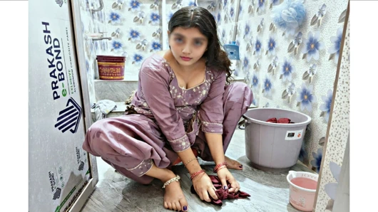 Güzel Hintli yenge evde yalnızken sıkı amcık sikişi xxxx, hintli hintli yenge hintçe seks videosu