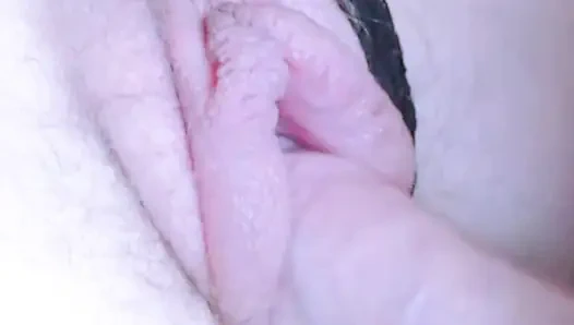 Bakire liseli kız mastürbasyondan sonra ilk kez seks yapıyor