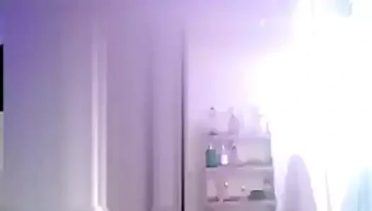 alma handjob biter ile cumshoot