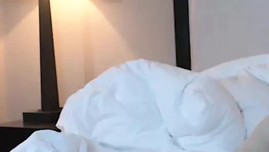 20 yaşındaki süper ateşli minyon sikişiyor - derleme 17