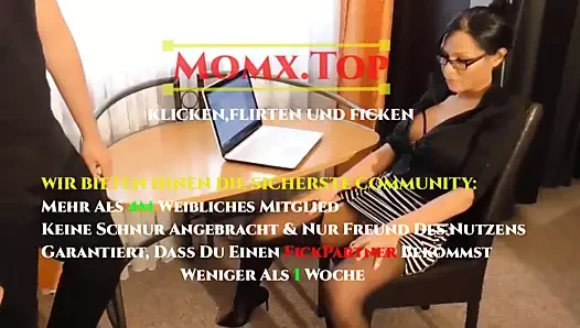 Stiefmutter bekommt eine Gesichtsbehandlung