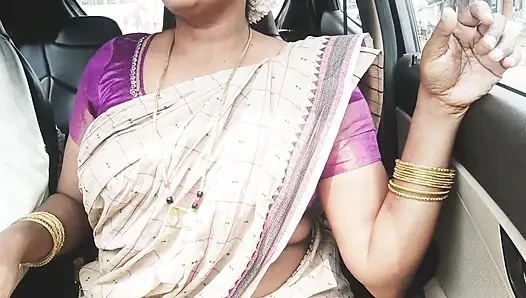 Telugu üvey anne ve üvey oğlu arabada seks edepsizce konuşuyor.