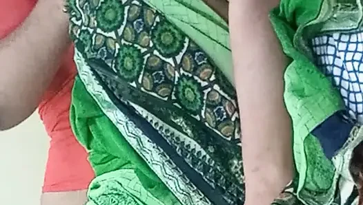 Sweety Bhabhi sex with Blinkit Delivery Boy, Full Hindi Video