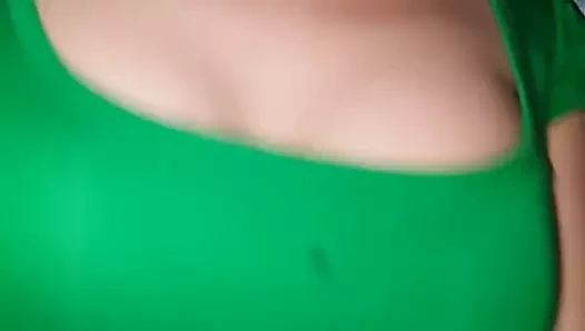 Ev yapımı dik Asya sikme sıçrayan göğüsler