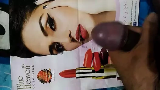 Krallar Huma Rand Qureshi'ye boşalıyor