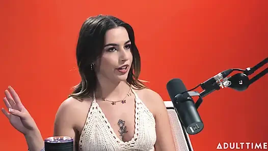 Chanel Camryn: Titreme Kraliçesi. The Adult Time Podcast