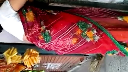 Hintli seksi büyük memeli