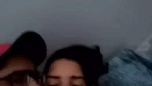 Chooti nangi sınıfı karala kesti