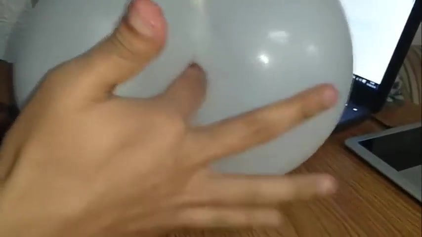 Eldivenli seks oyuncağı