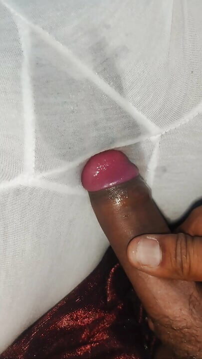 Bhabhi ki hard chudai kardi reel banane ke bahane me