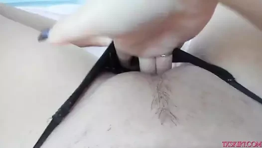 Sarışın kaltak sallama ona büyük göğüsler ve oral seks p5