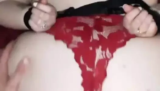 Kocamı patronuyla aldatıyor