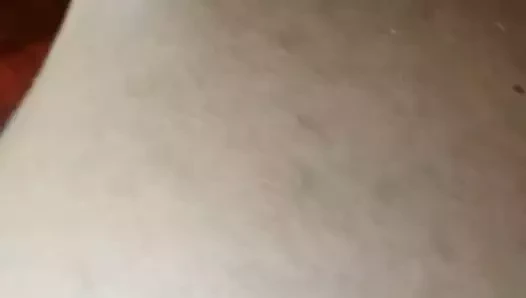 Kırmızı kafa büyük göt milf olduğunu sahip olan bir çük üzerinde ona öğle yemeği molası