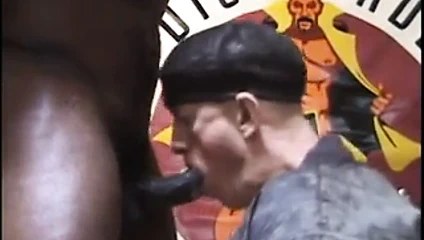 Şişman siyah mega yarak!