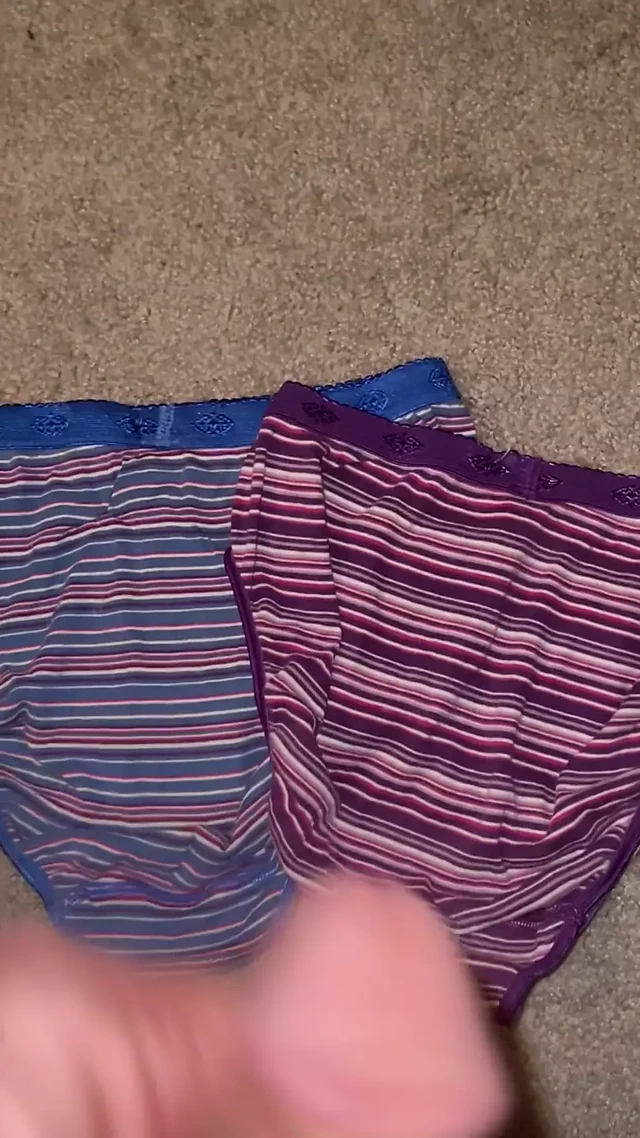 klasik soyulmuş narin külot