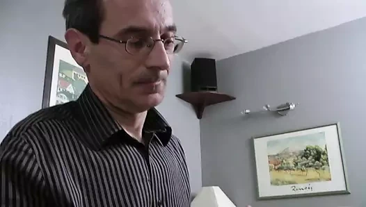 Olgun çapkın bir kadın için iki büyük siyah