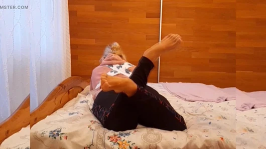 Amatör Sarışın, Olgun Eş, Ayaklar Ve Köpek Stili