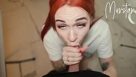 Erkek arkadaşım o kadar meşgul ki ağzıma nasıl boşaldığını fark etmedi