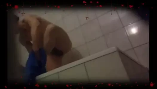 karısı içinde banyo