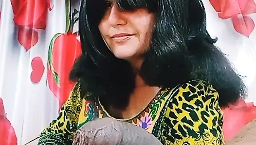 Bomba ve büyük siyah yarak