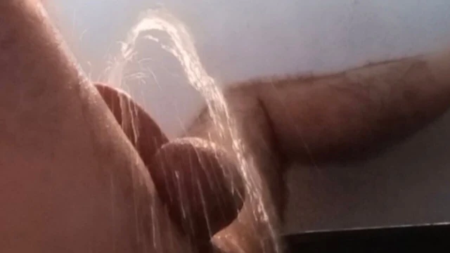 Фонтан из человека