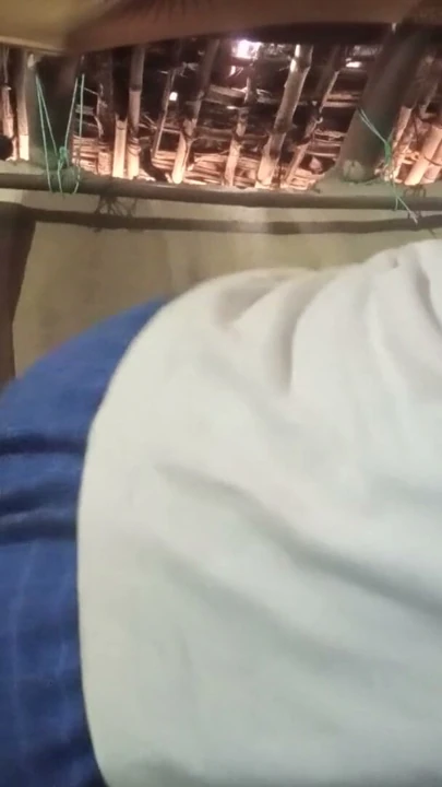 Hintli desi yenge ve ateşli oğlan seksi video. | Klip 1
