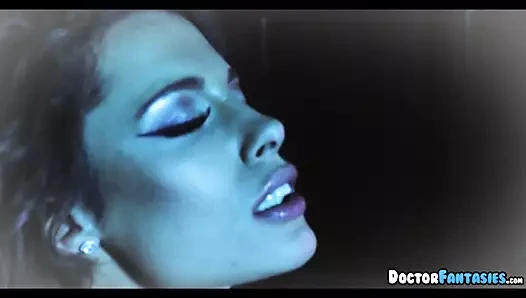 Muhteşem bebek var bir sıcak fantezi