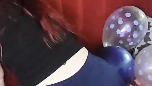 ShyyFxx balonlara biniyor