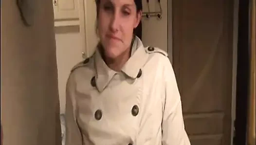 İkinci kuzenim esmer iva ile bahsi kaybediyor