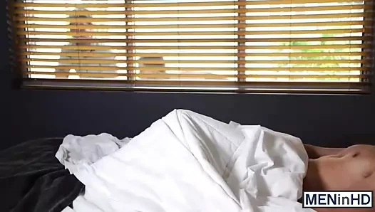 Düz jock koca Başlarken becerdin sert tarafından büyük yaraklı jock