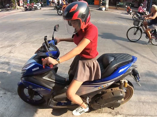 Amatör Tayland genç kız arkadaş ile büyük memeler becerdin içinde the otel