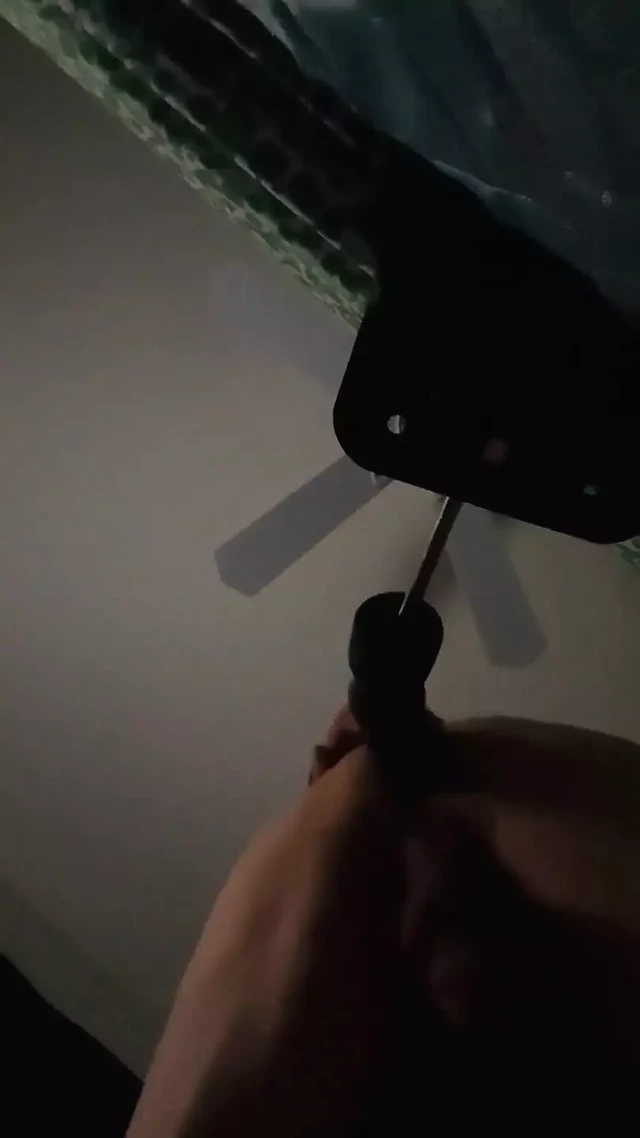 Dildo sikiş makinesi