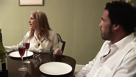 Şaşırtıcı sarışınlar bu üçlü grup sekste çıldırıyor