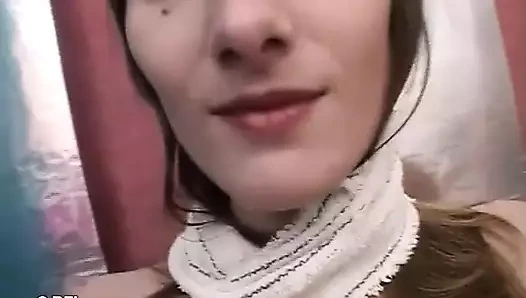 Edepsiz esmer hemşire bakış açısıyla yarağını emiyor