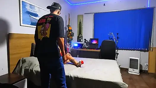 Akşam yemeği molasi: tatlıdan önce penisime oturmak istedi