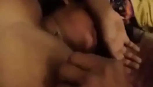 Bengalce büyük göğüsler - sıcak video