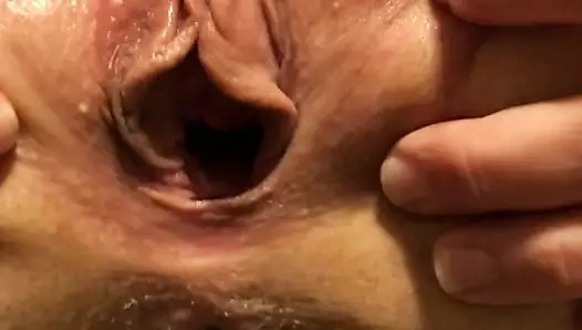 Kedimde büyük salatalık seviyorum