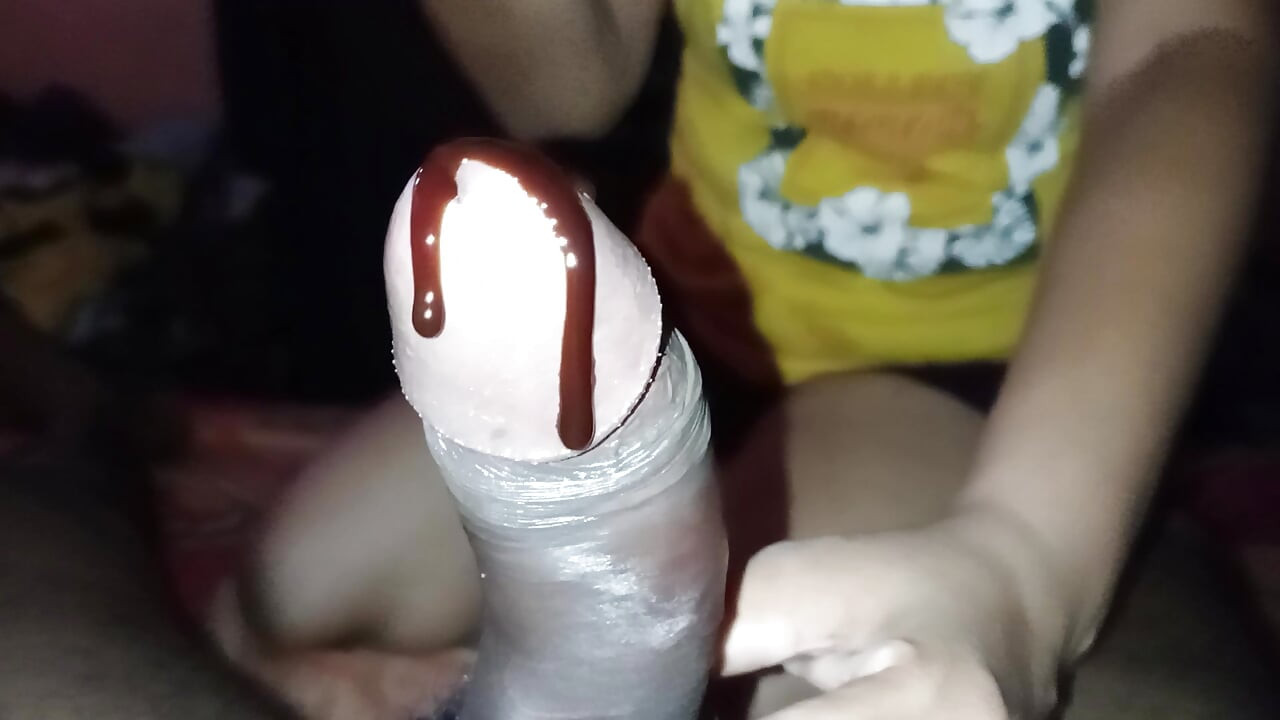 Çikolata şurubu oral seks