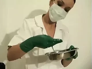 Hemşire meni örneği alır