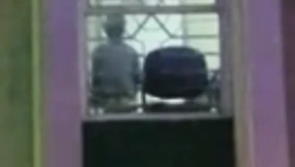 uwi'de bir ting krank