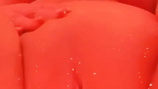 Yatma zamanı için doğum günü kıyafetleri mi?