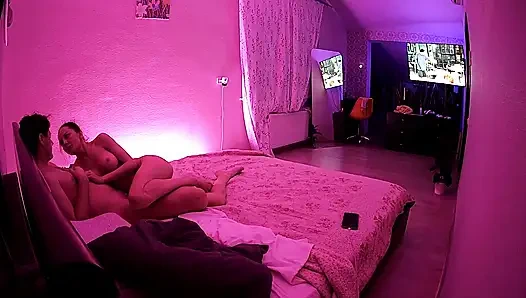 Kamila ve Danildo yatakta