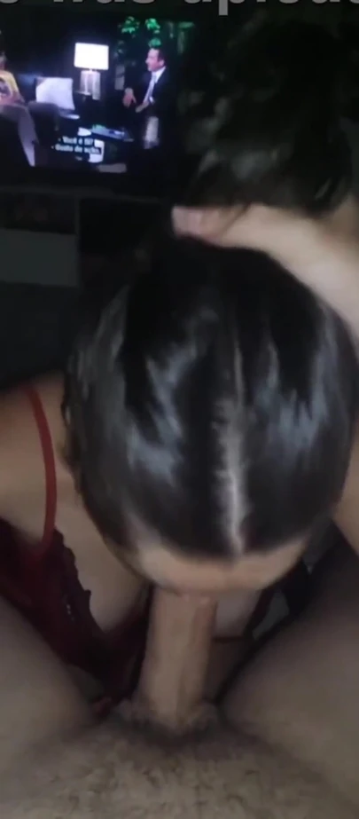 Novinha Debora Prado Fazendo Sexo Oral Profundo Durante a Noite